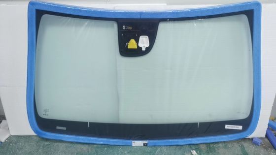 OEM Front Windshield Auto Glass For Mercedes Benz GLA200 W156  With deceleration function